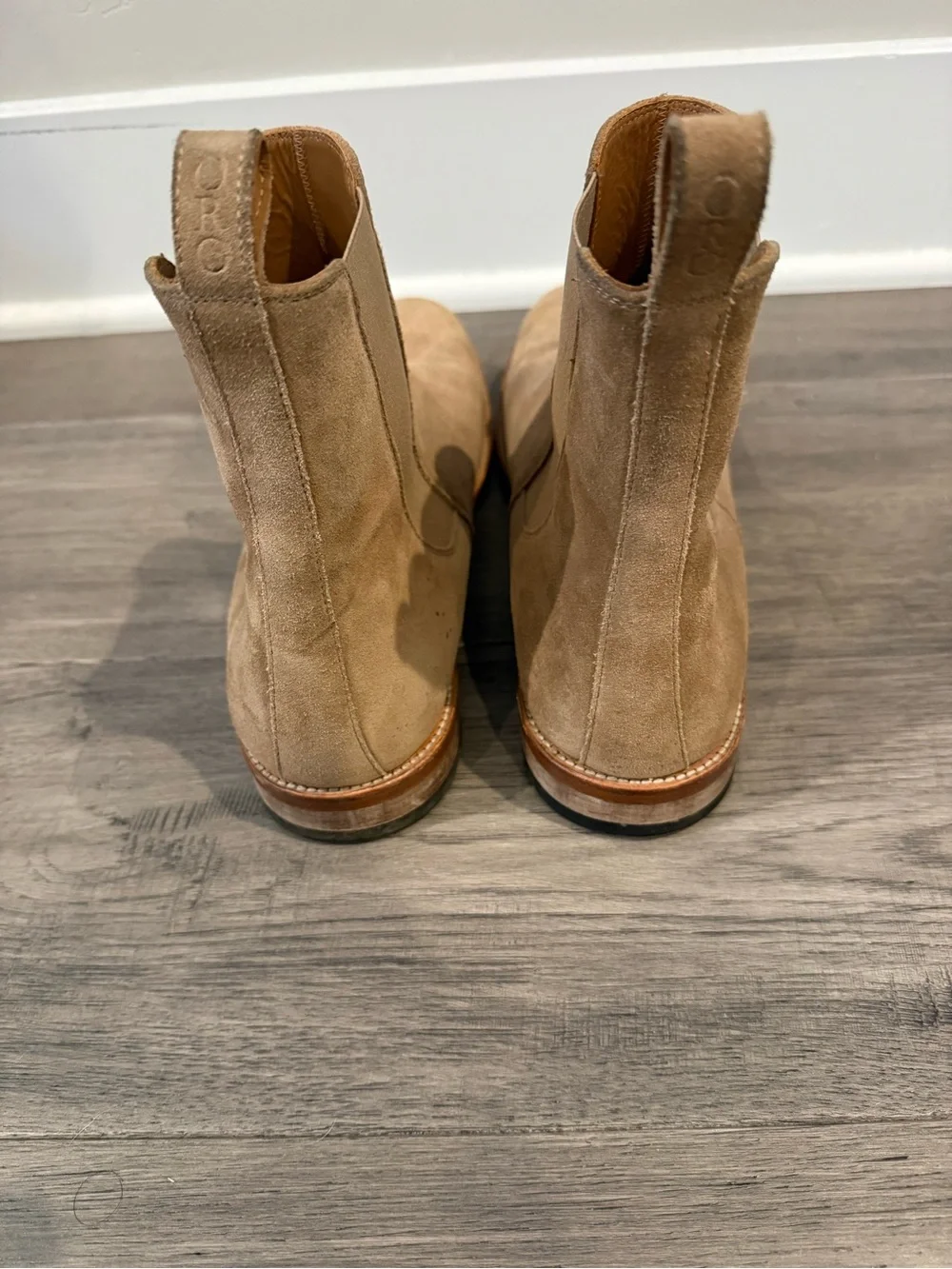Oro Men’s Suede Chelsea Boot